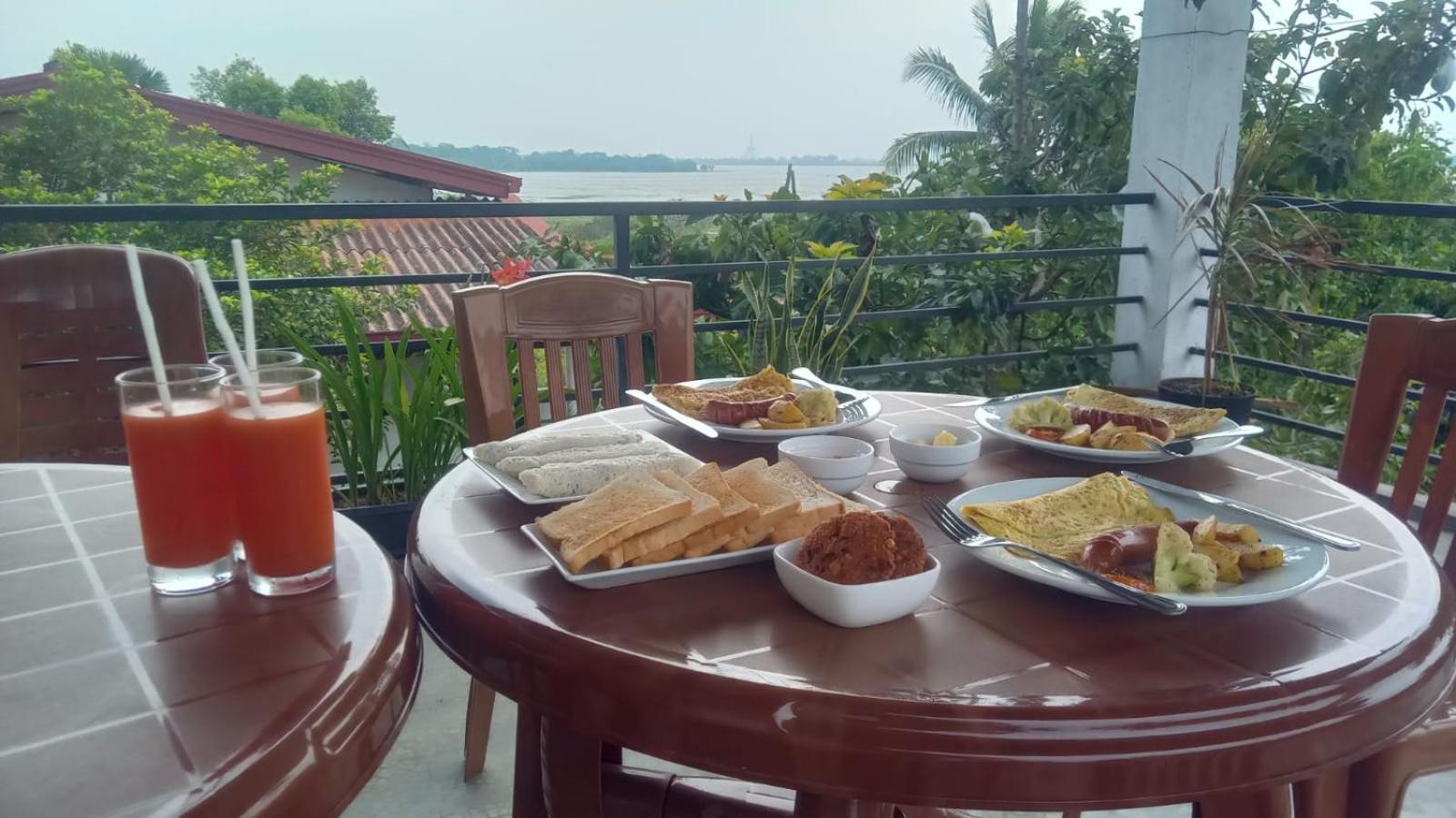 Lake Edge Resort Anuradhapura Luaran gambar
