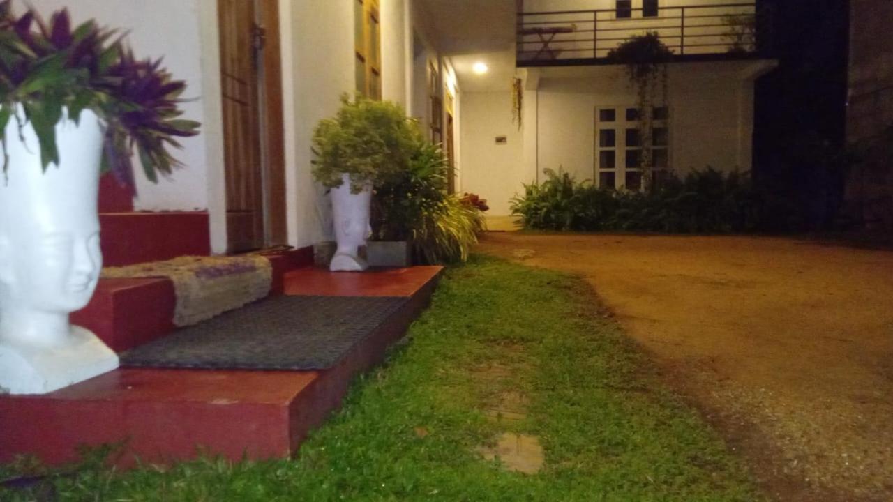 Lake Edge Resort Anuradhapura Luaran gambar