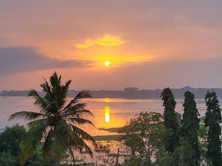 Lake Edge Resort Anuradhapura Luaran gambar