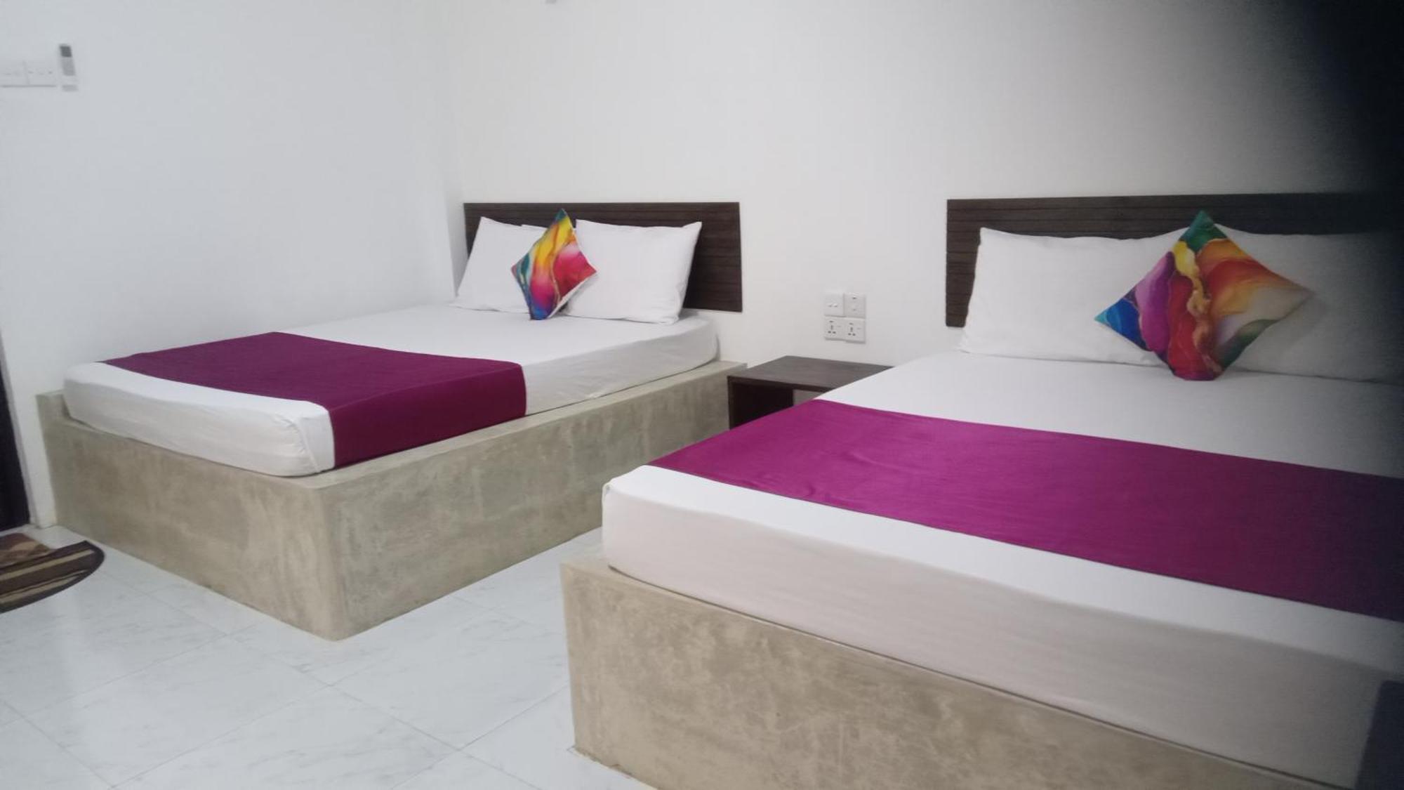 Lake Edge Resort Anuradhapura Bilik gambar